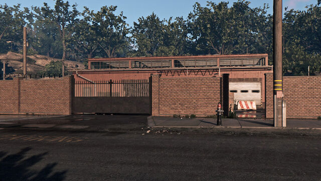 File:Luca's Warehouse 3.jpg