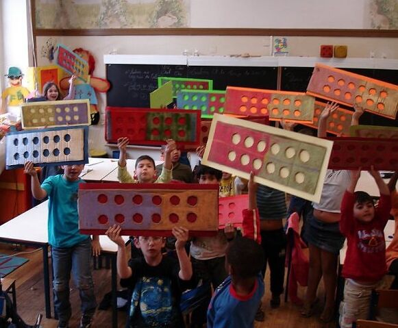 File:Boards to father's day.jpg