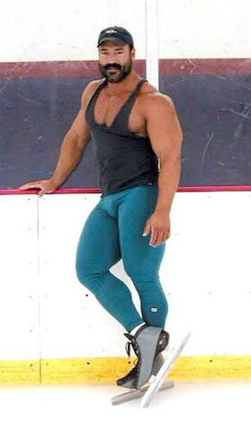 File:MuscleShot 16.jpg