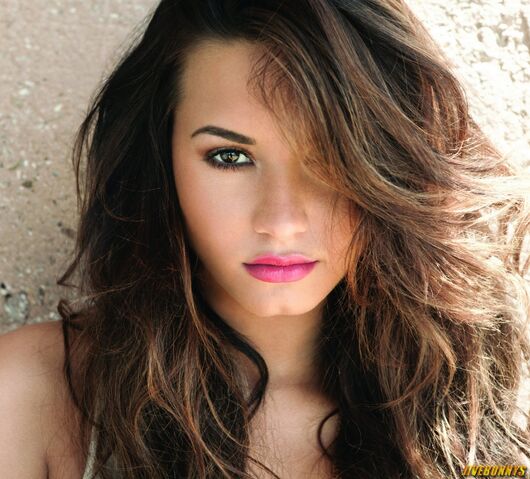 File:Demi Lovato wallpaper.jpg