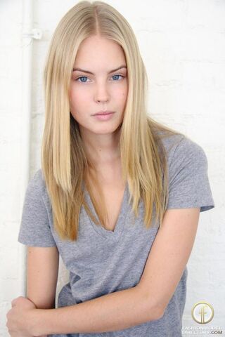 File:Vivian.jpg