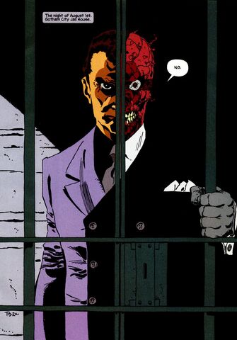 File:Two-Face 0043.jpg