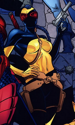 File:Lori Lemaris Earth-9 002.png