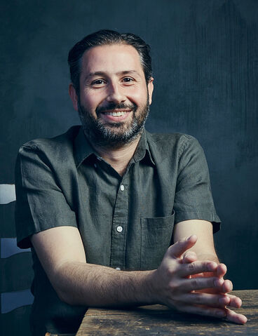 File:Kasra Farahani.jpg