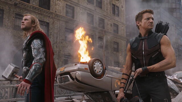 File:Thor-Hawkeye-BattleOfNewYork.jpg