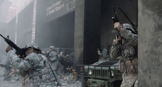 File:Army vs Chitauri.jpg