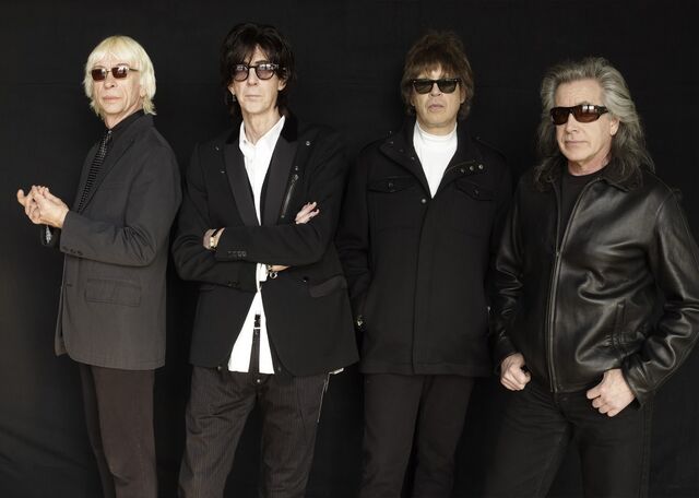 File:The Cars.jpg