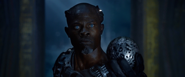 File:KorathGrabTheOrb-GOTG.png