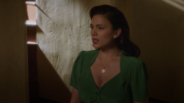 File:Peggy Carter (2x03).png