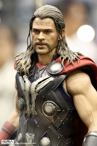 File:Thor-ultron-3.jpg