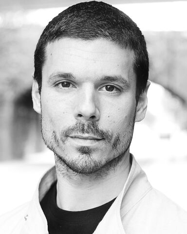 File:Gareth Kieran Jones.jpg