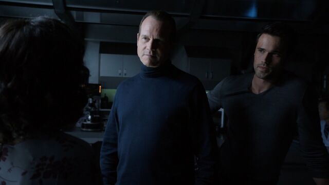 File:John-Garrett-Grant-Ward-speak-to-Raina.jpg