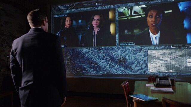File:Anne-Weaver-Simmons-May-Coulson-Chat.jpg