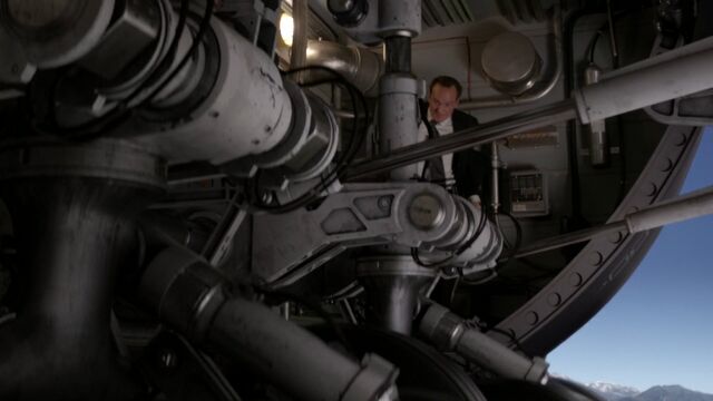 File:Phil-Coulson-breaks-into-Bus.jpg