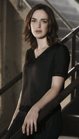 File:JemmaSimmons-S3-Profile.jpg