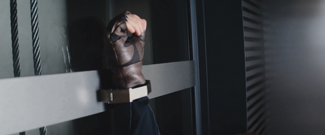 File:Mag hand.png