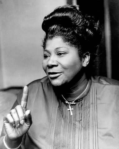 File:Mahalia Jackson.jpg