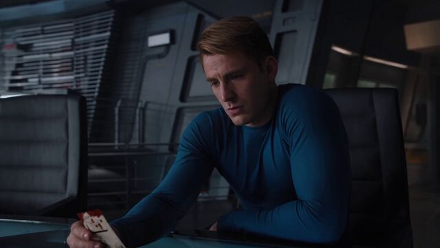 File:Steve-Rogers-Coulsons-Cards.jpg