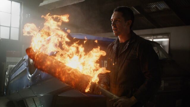 File:RReyes-BurningEnginePart-S4E2.jpg