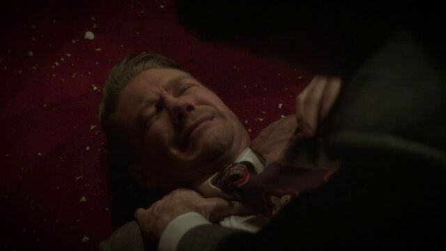 File:Jack-Thompson-Strangled.jpg