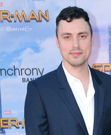 File:John Francis Daley.jpg