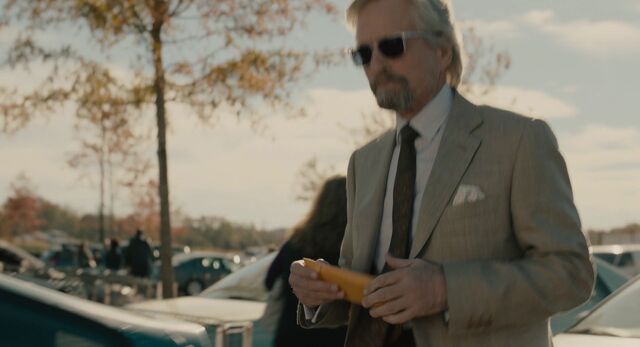 File:HankPym-Bribe.jpeg