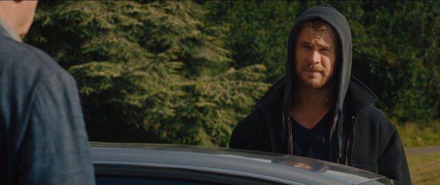File:Thor-disguise-Hoody-AAoU.jpg