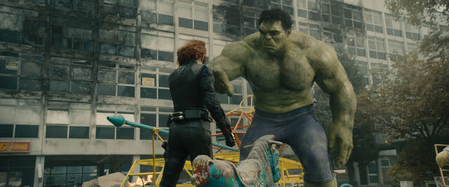 File:WidowandHulk.jpg