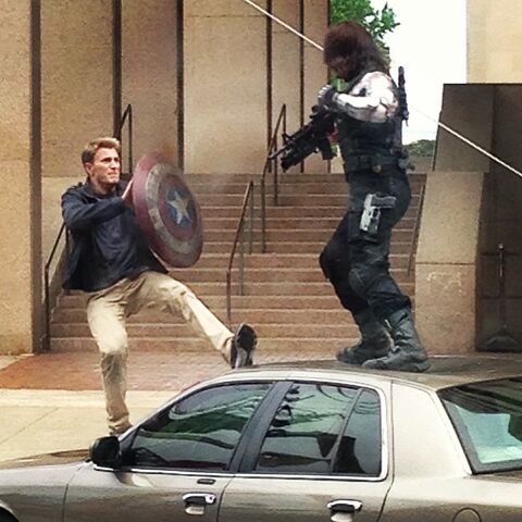 File:Cap vs Winter Soldier 5.jpg