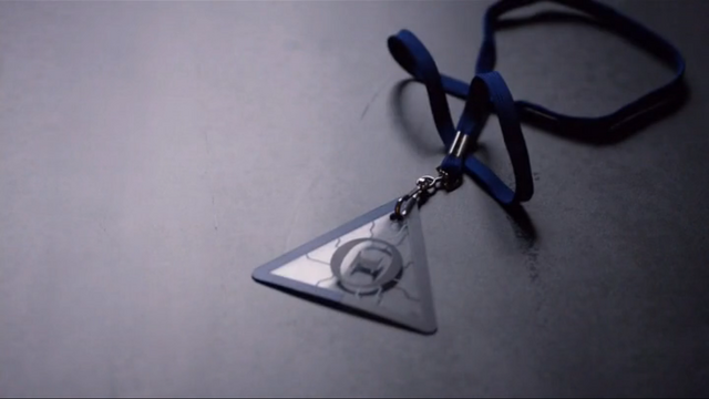 File:Theta Lanyard.png