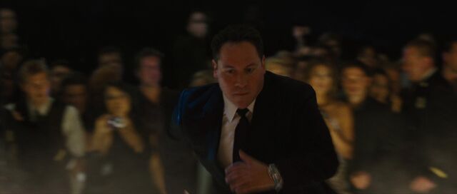 File:Happy-Hogan-runs-into-fight.jpg