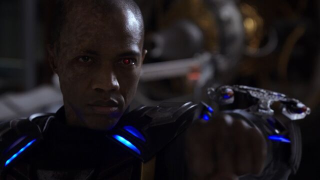 File:Deathlok-Rockets-S1E22.jpg