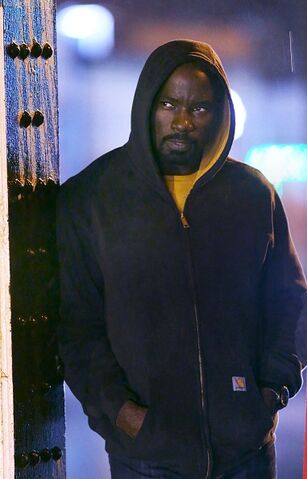 File:Defenders BTS 17.jpg