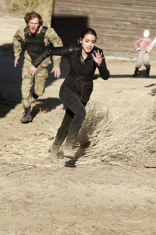 File:Agents-Of-Shield-1x11-13.jpg