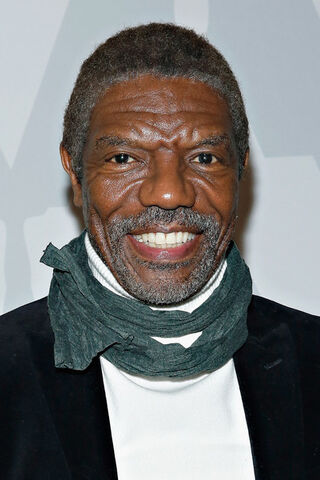 File:Vondie Curtis-Hall.jpg