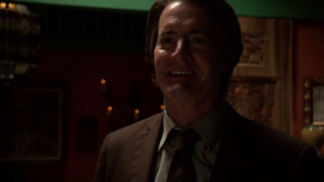 File:CalvinZabo-DinnerGreeting.jpg