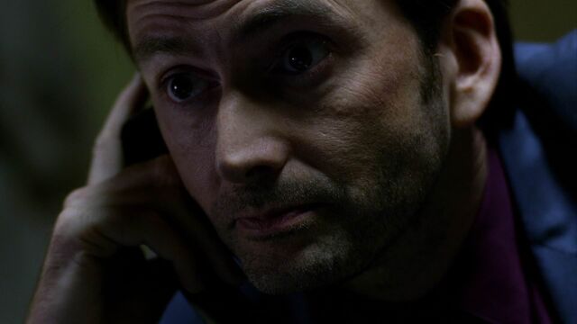 File:Kilgrave-closeup-Hospital-stalking.jpg