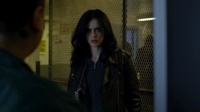 File:JessicaJones 1x06 AKAYoureAWinner 090.jpg
