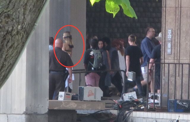 File:Crystal BtS 2.jpg