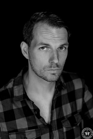 File:Chris Theisinger.jpg