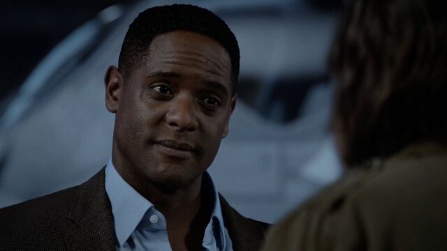File:AndrewGarner-DaisyJohnson-S3E2.jpg