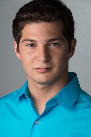 File:Alex Bretow.jpeg