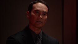 GiyeraRedLight-S3E22