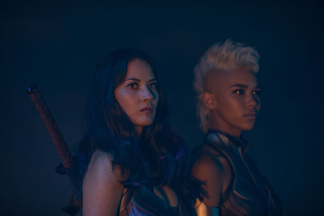 File:Psylocke Storm.jpg