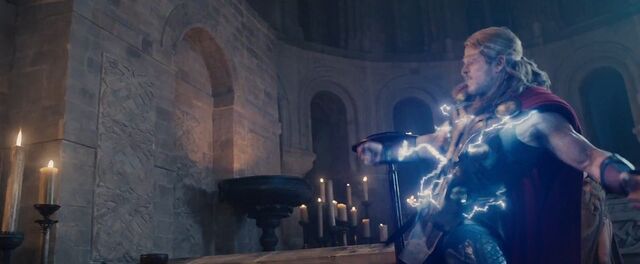 File:Thor AOU 1.jpg