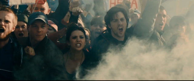 File:Pietro & Wanda Protesting.png