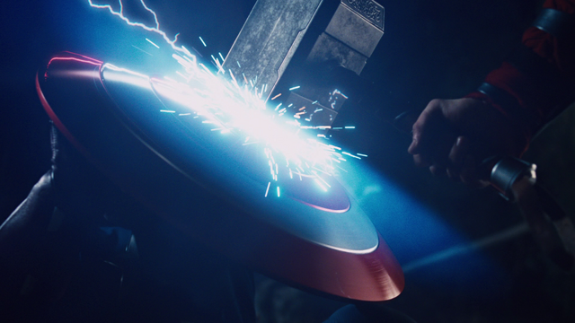 File:MjolnirVsVibranium-Avengers.png