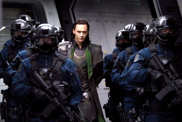 File:Tom-hiddleston-loki-avengersjpg-89bc63d1031fb36e.jpg