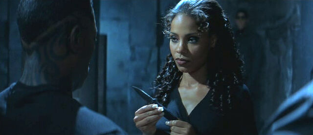 File:Blade-vanessa.jpg