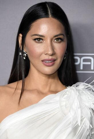 File:Olivia Munn.jpg